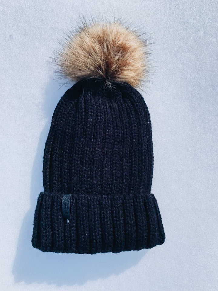 Men and Women Essential Winter Hat Traditional Comfartable and Styllish