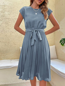  Pleated Midi Dress