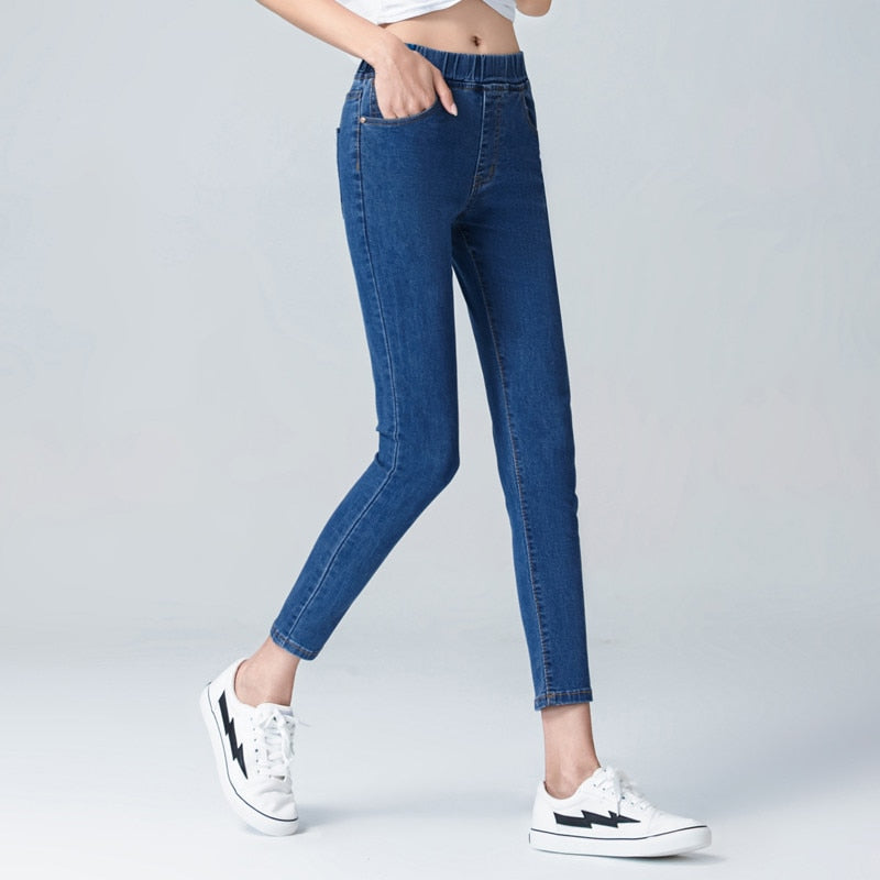  Women black blue pocket mom Jeans